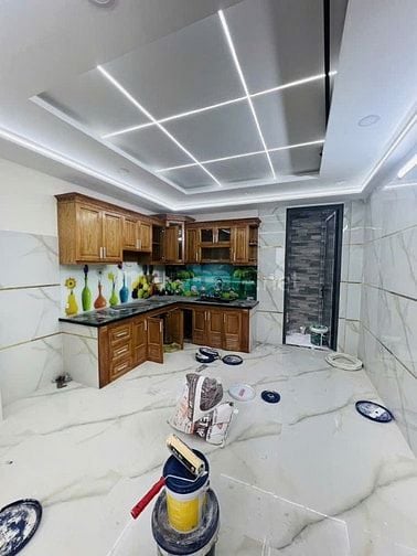 NHÀ HIỆN ĐẠI 4 TẦNG TẠI TRUNG TÂM QUẬN BÌNH TÂN-CHIẾT KHẤU 400TR 