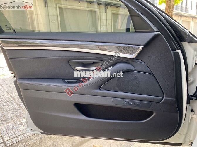 BMW 5 Series 520i 2015 - 578 Triệu