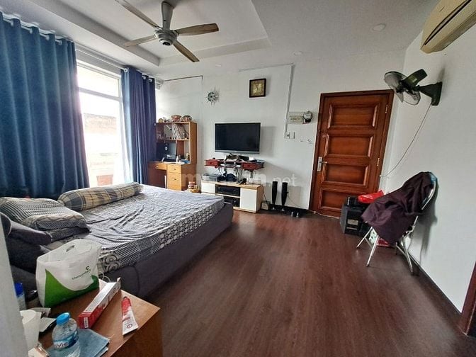 Bán CC HAGL3 New Saigon, 200m2, 1 lầu, 4PN 4WC giá 7.2 tỷ.
