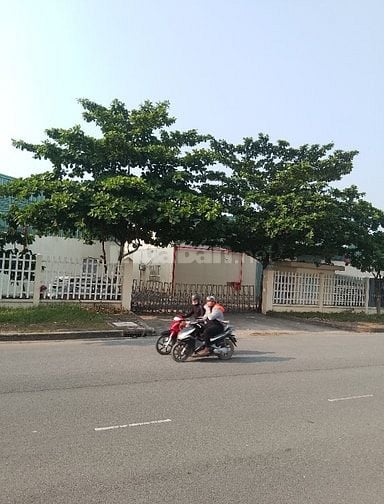 cho thuê nhà xưởng hoặc kho hàng