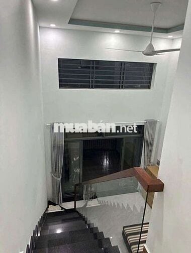 Cho Thuê Nhà 4x18m 1 Trệt 1 Lầu 3PN Hẻm 88 Nguyễn Văn Quỳ Q7