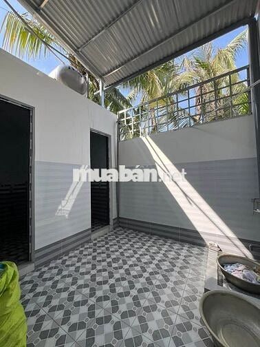 CHỦ NỢ NGOÀI THANH LÝ NHÀ CẤP 4 GẦN BV NHI ĐỒNG BÌNH CHÁNH !