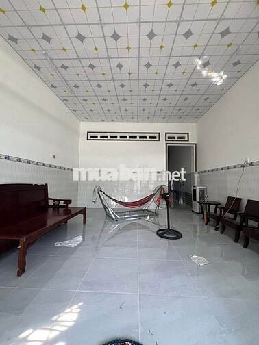 CHỦ NỢ NGOÀI THANH LÝ NHÀ CẤP 4 GẦN BV NHI ĐỒNG BÌNH CHÁNH !