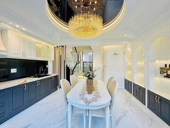 Hạ giá giảm sâu - thanh lý lại căn nhà CMT8 - Tân Bình - Giá 5 tỷ 250