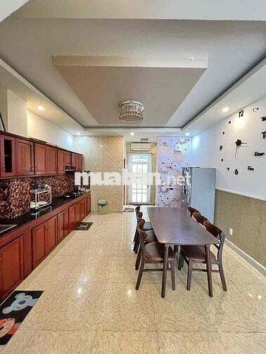 NHÀ MỚI ĐẸP FULL NỘI THẤT CTY8