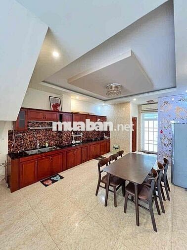 NHÀ MỚI ĐẸP FULL NỘI THẤT CTY8