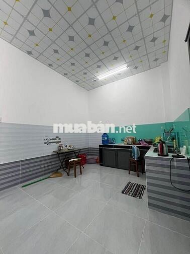 CHỦ NỢ NGOÀI THANH LÝ NHÀ CẤP 4 GẦN BV NHI ĐỒNG BÌNH CHÁNH !