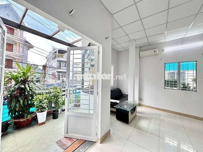 Cho thuê 1 phòng rộng để làm văn phòng hoặc ở,  Nguyễn Thượng Hiền, GV