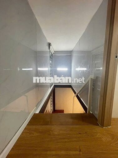 Chung cư 681 Nguyễn Trãi Q5 - Diện tích sử dụng 80m2, 2 PN.