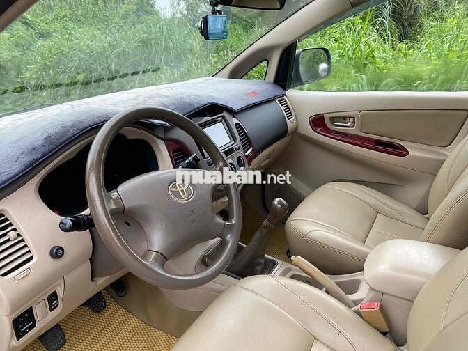 Toyota Innova 2006 G - 188000 km