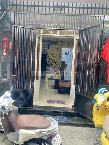 Cho thuê hẻm 3m(BG) Âu Cơ, P.10, Q.TB giá 12,5tr
