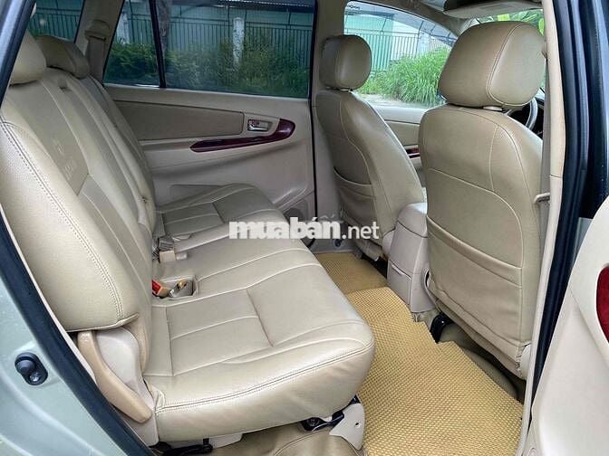 Toyota Innova 2006 G - 188000 km