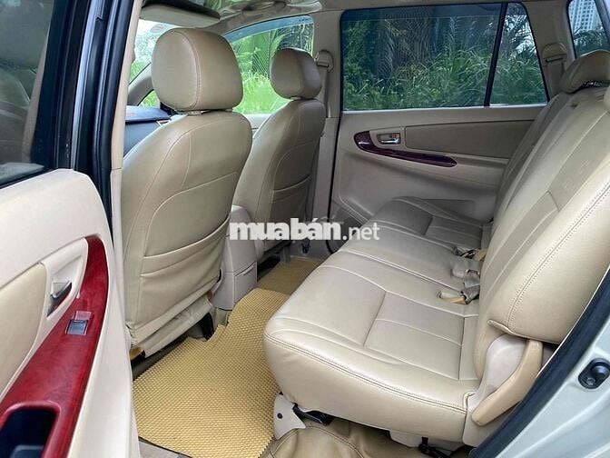 Toyota Innova 2006 G - 188000 km