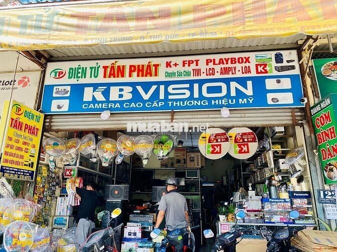 Mặt bằng kinh doanh ngay chợ Linh Trung sầm uất
