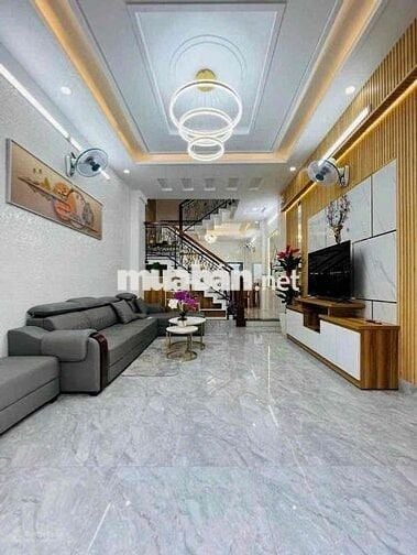 NHÀ 3 LẦU NGAY ĐỒNG NAI,P15,QUẬN 10-6TỶ650/62,5M2(5X12,5)SỔ HỒNG RIÊNG