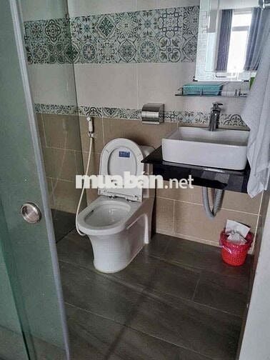 bán gấp toà nhà kd căn hộ dịch vụ khu trung sơn
