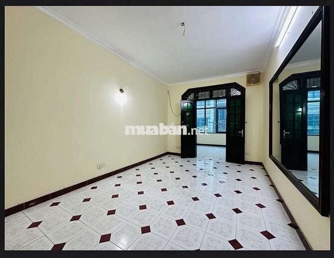 Chỉ hơn 20tỷ có ngay nhà 4tầng diện tích 91m2, mặt ngõ ô tô chánh.