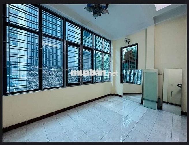 Chỉ hơn 20tỷ có ngay nhà 4tầng diện tích 91m2, mặt ngõ ô tô chánh.