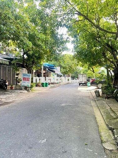 BÁN ĐẤT TẶNG NHÀ KHO CHO THUÊ KINH DOANH MẶT TIỀN NGUYỄN QUYỀN