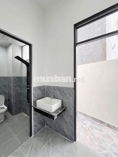 NGỘP NGÂN HÀNG HẠ GIÁ TIẾP CHỈ CÒN 2TY150 THƯƠNG LƯỢNG