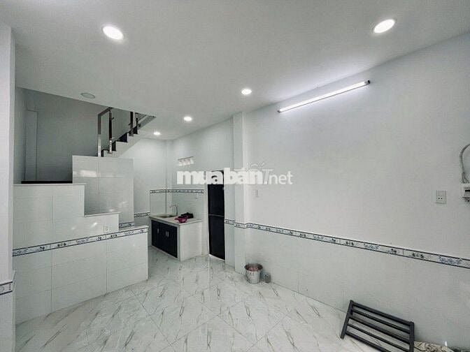 NHÀ LÊ THỊ BẠCH CÁT, Q11 - HẺM THÔNG - 3,5X7M - 2 PN - GIÁ CHỈ 3,3T TL
