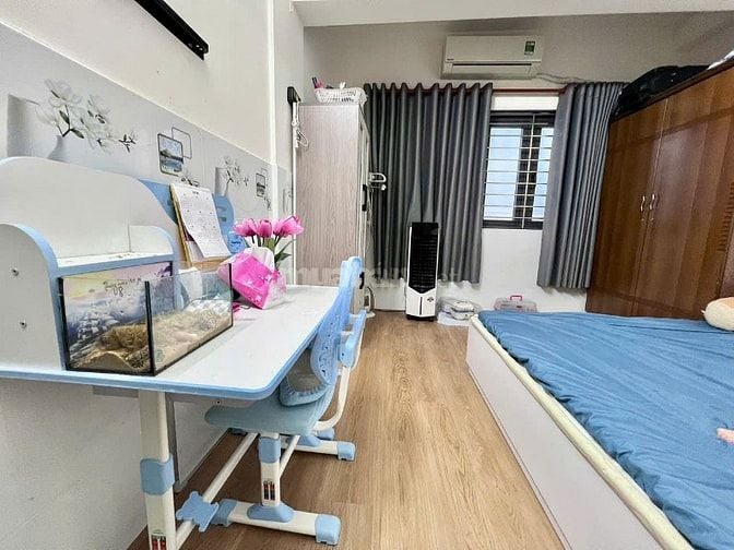 CHung cư Screc, Trường Sa, Q3: 85m2, 2p ngủ, 2wc, full nội thất, 13tr