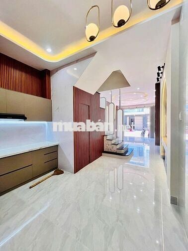 Chính chủ cho thuê nhà 211/2a Hoàng Văn Thụ, Phường 9, Phú Nhuận.