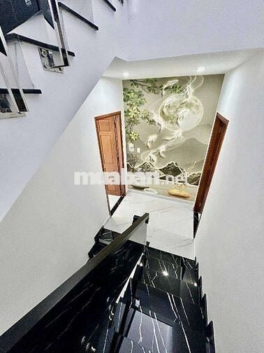 BÁN NHÀ đẹp BÌNH TÂN, gần Tân Phú, 5 tầng, DT 5x17m, hẻm 7m chỉ 7.1 tỷ
