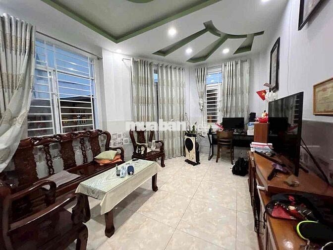 Chính chủ bán gấp nhà vừa ở gđ ,kết hợp cho thuê 14tr/tháng
