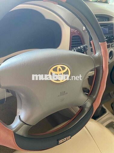 Nhà cần bán Toyota Innova 2006 số sàn