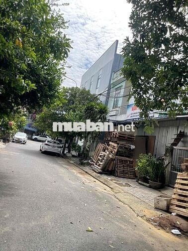 chủ  cần bán đất đường hoà nam 15 sau bến xe trung tâm đà nẵng