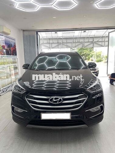 Hyundai Santa Fe 2018 2.4L 4WD - 63000 km