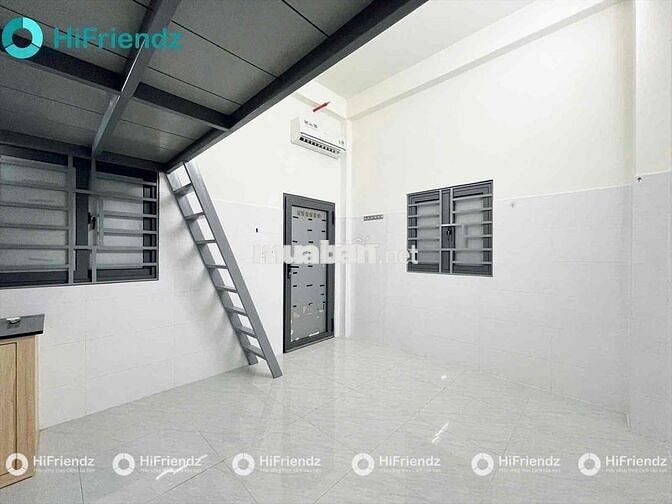 PHÒNG BAN CÔNG CÓ GÁC Ở ĐƯỢC 4 NGƯỜI