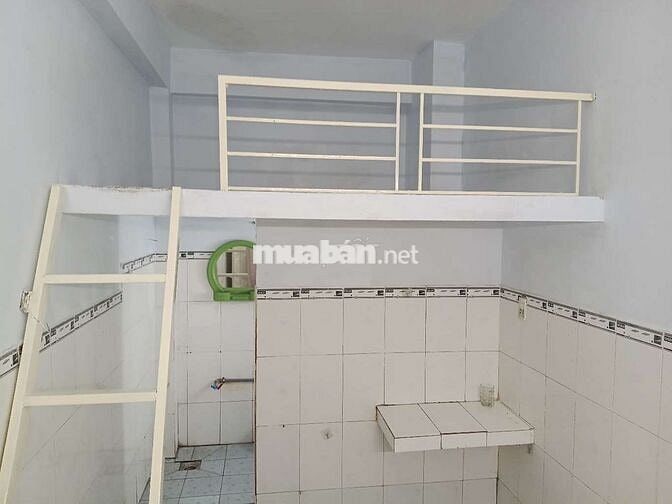 Phòng giá rẻ, giờ giấc tự do, không phí quản lý