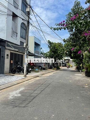 Chủ cần bán đất đường hòa nam 15 .sau bến xe trung tân đà nẵng .