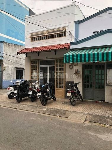 Bán nhà khu Tên Lửa, MT đường Số 12, DT 4 x 13.5m, cấp 4, giá 5 tỷ.