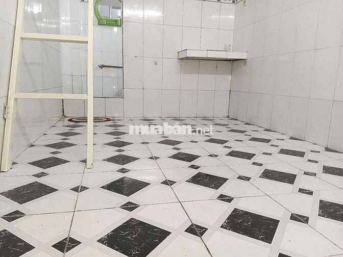 Phòng giá rẻ, giờ giấc tự do, không phí quản lý