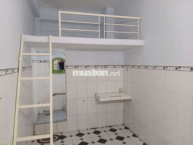 Phòng giá rẻ, giờ giấc tự do, không phí quản lý