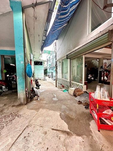 Bán Nhà kiệt 149/26 Cù Chính Lan, sau 1 nhà mặt tiền, gần chợ Thanh Kh