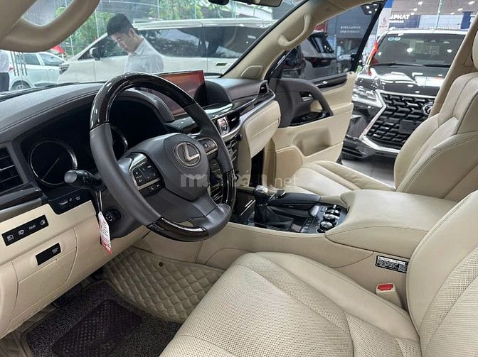 Bán Lexus LX570 sản xuất 2016 Xe đăng ký cá nhân đen nt kem 