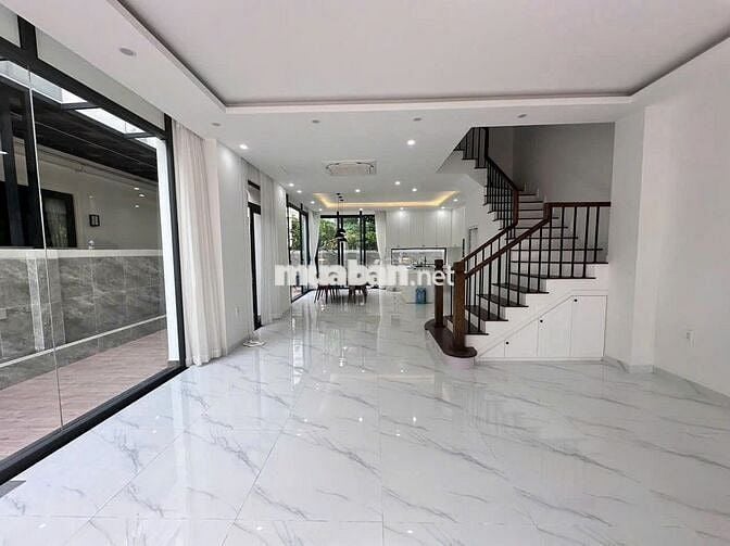 SIÊU PHẨM Biệt Thự Khu Miếu Nổi Phan Xích Long - 18A Phan Xích Long PN