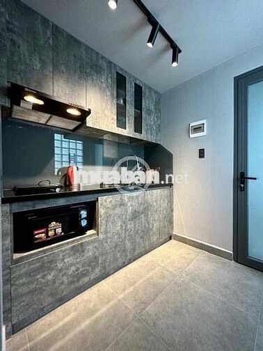 CHO THUÊ CĂN HỘ BAN CÔNG TÁCH BẾP GẦN BÙI VIỆN QUẬN 1 FULL NỘI THẤT