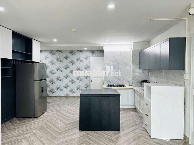 CHO THUÊ CĂN HỘ TÂY NGUYÊN PLAZA 107M2 3PN FULL NỘI THẤT GIÁ 10TR
