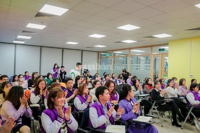 Có nên nhượng quyền trung tâm tiếng Anh cho trẻ em? Góc nhìn từ thực t