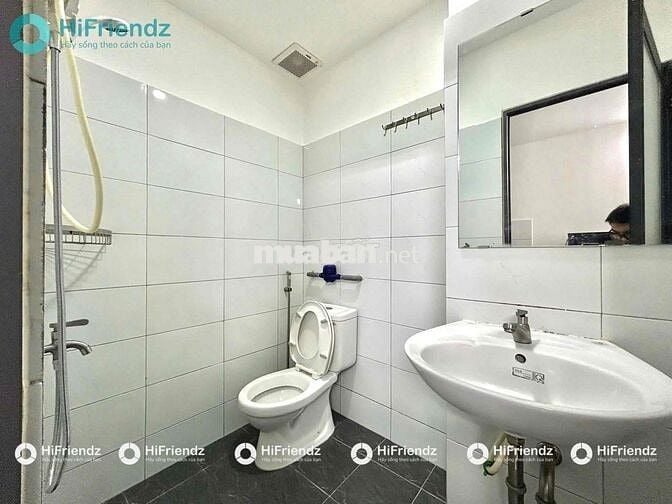 Duplex Mới 100% Cửa Sổ Full NT Thang Máy - Bãi Xe Rộng Sát ĐH Y Dược