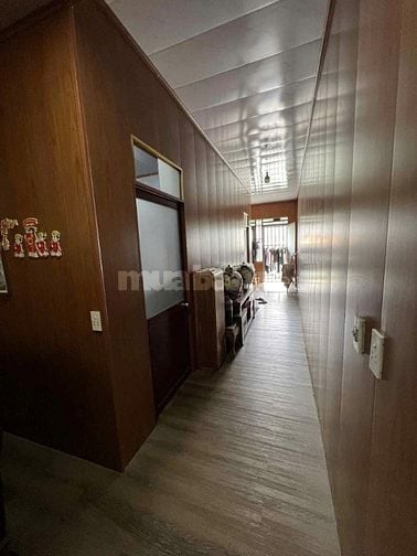 Bán nhà mặt tiền đường DT746, đang buôn bán ở Tân Uyên - Bình Dương