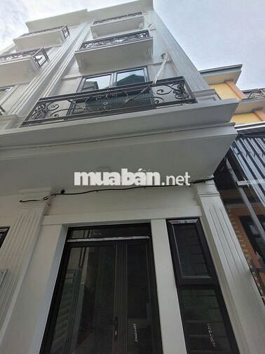 CHO THUÊ NHÀ Ở 5 TẦNG - MỚI - NỘI THẤT ĐẦY ĐỦ SẴN Ở - GIÁ RẺ 8.5 TRIỆU