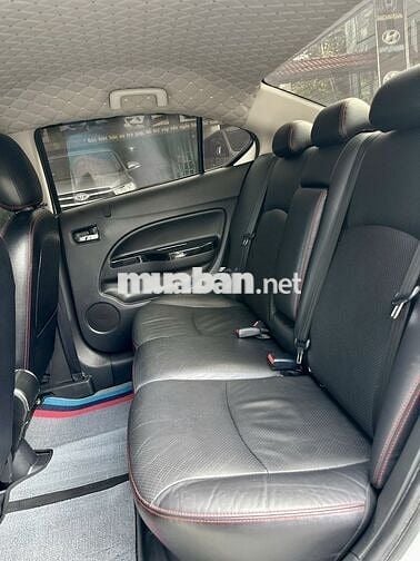 Mitsubishi Attrage 2019