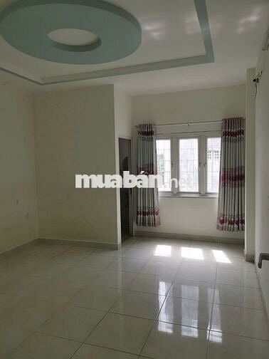 Chính chủ cho thuê nhà NC đúc 3 tấm, 4x19m, Bình Thành, Bình Tân