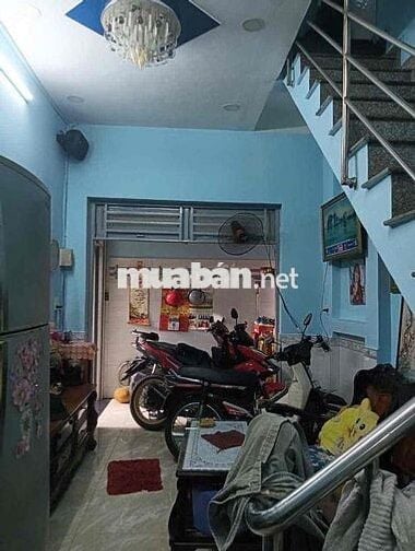 nhà 1 lầu 2pn 1wc đ 48 cuối tháng nhận nhà